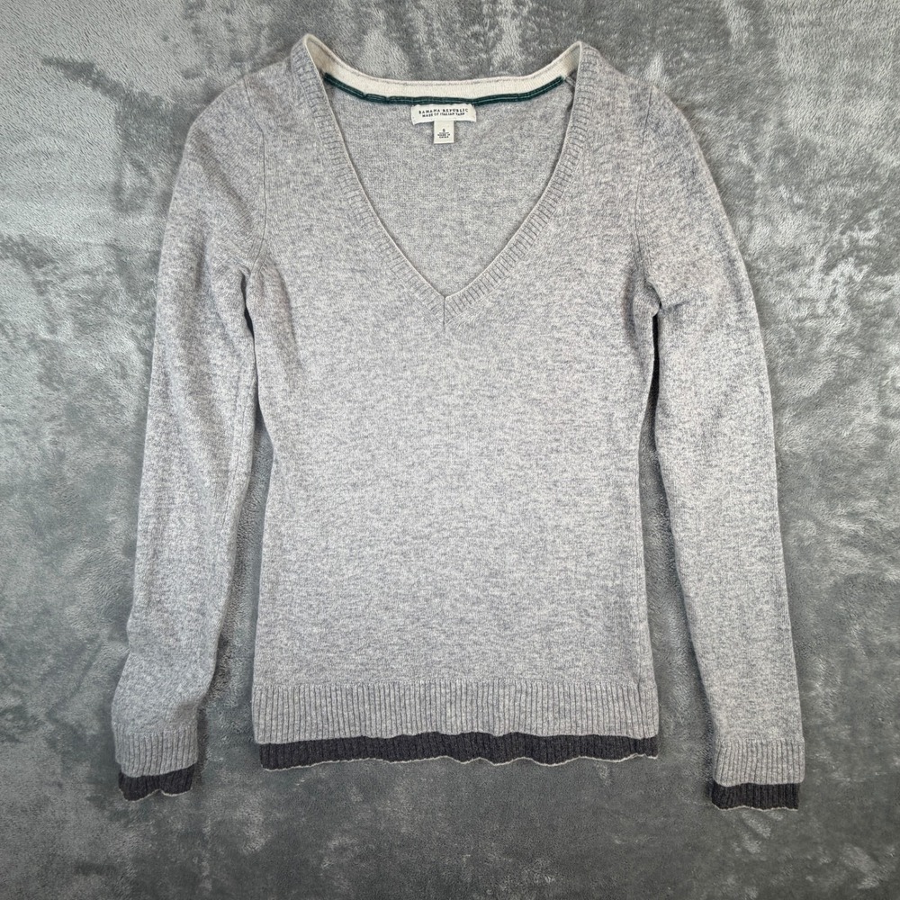 2010 Banana Republic Gray Wool Cashmere Blend V-Neck Sweater Womens Size S